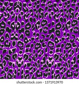 Vector leopard background. Seamless pattern.Animal print.
