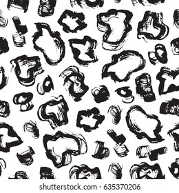 Vector Leopard Seamless Pattern. Spotted Black and White background. Animal skin print. Grunge brush strokes Spots