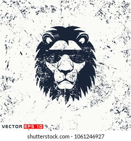 Vector lion head on grunge background