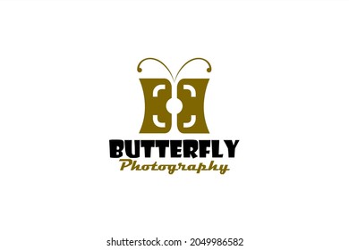 Vector logo element with camera and butterfly illustration. Usable for travel brands, photo studios, adventure photography and animal photography logo.