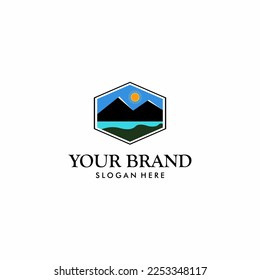 ilustración del logotipo vectorial del paisaje de montaña y lago