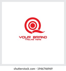 Vektor-Logo-Letter Q mit roter Farbe und minimalistischem moderner Design-Stil