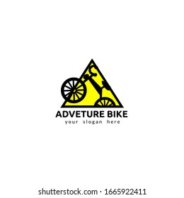 vector logo template illustration. Outdoor adventure creative badge sign. Graphic design element. outdoor adventure emblems, badges and logo patches. Mountain tourism, hiking