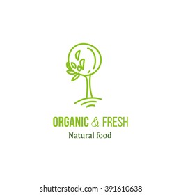 Árbol del logo vectorial con ilustración de hojas verdes. Logotipo de producto natural ecológico y fresco. Icono de alimentación sana para el diseño de identidad. Elemento doodle de embalaje biológico. Logo de la comida de los árboles verdes.