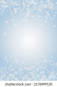 Vektorgrafik-glühender Hintergrund mit silbernem und violettem Hexagon auf Blau. Fallender Schnee. Glitterie Konfetti Rahmen. Weihnachts- und Neujahrsdesign.  Sommersonne.