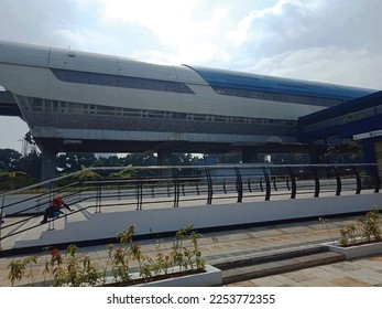 plantilla de ilustración de estación de transporte rápido de masa vectorial