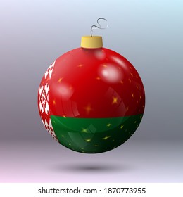 Vector: Feliz bola de Navidad con bandera de Bielorrusia