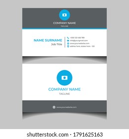 Plantilla de tarjeta profesional moderna, creativa y limpia