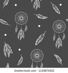 Vector Monohrome Hand Draw Illustration Seamless Pattern  Dreamcatcher With Feathers 