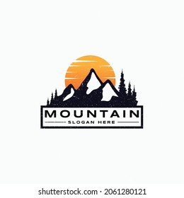 Vector Mountain y el logotipo de aventura al aire libre