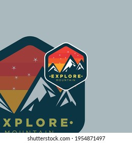 diseños de logotipo de vectores de montaña y aventuras al aire libre