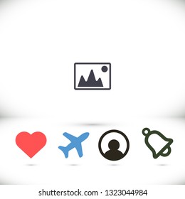 Vector Mountains Vector icon