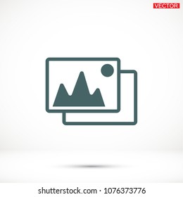Vector Mountains Icon Symbol