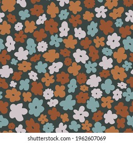 Vector naive hand drawn daisy bloom seamless pattern