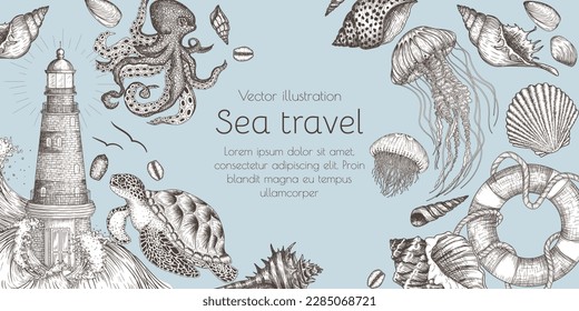 Plantilla de banner náutico vectorial en estilo de grabado. Faro rodeado de olas, salvavidas, conchas, pulpo, tortuga marina, medusas