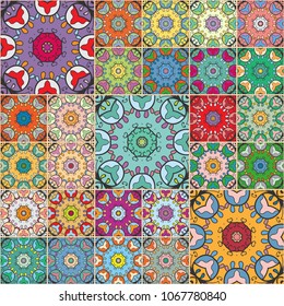 Vector patchwork quilt pattern. Vintage decorative elements. Hand drawn background. Collage mandala motifs for printing on fabric or paper. Abstract colorful doodle pattern in mosaic style