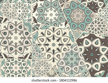 Patrón de tejido de retazos vectoriales. Collage decorativo vintage. Antecedentes dibujados a mano. Motivos indios, árabes, turcos para imprimir sobre tela o papel. Patrón de doodle colorido abstracto en estilo mosaico