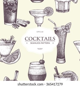 Vector pattern with vintage alcoholic cocktails sketch. Ink hand drawn drinks and ingredients  background for bar or restaurant menu 