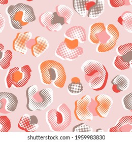 Vector Pink and Orange Leopard Seamless Pattern, Halftone Effect.