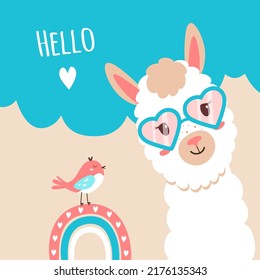 Postal vectorial - Hola. Carteles con una llama linda con gafas y un pájaro en un arco iris. Lama sobre un fondo beige con una nube.