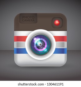Vector realistic icon of retro photo camera for web or phone applications