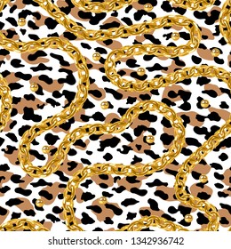 Vector Realistic isolated golden beads necklace and Leopard seamless pattern. Animal print. Vector background.animal skin, tiger stripes, abstract pattern, Gold pearls seamless