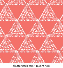 Triángulos monocromos de shibori rojo vectorial, patrón transparente. Apropiado para textiles, envolvimiento de regalo y papel pintado.