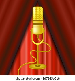 Icono del micrófono de oro retro vector aislado en fondo de cortina roja.