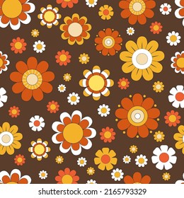 Vector retro seamless pattern with groovy daisy flowers. 70s hippie aesthetics, vintage floral background. Abstract design Textile with camomile elements
