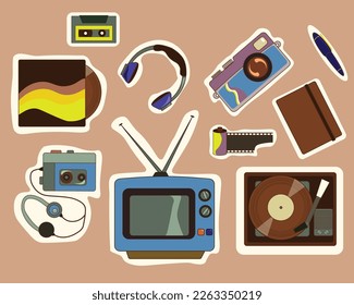 Pegatinas de estilo vectorial retro con varios objetos vintage. Grabador de vinilo, cámara fotográfica, televisor, reproductor de cassette, etc.