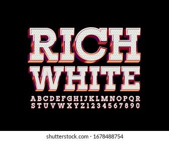 Fuente vectorial rica en blanco y oro. Alfabeto chic de textura. Letras y números en mayúsculas de lujo
