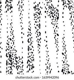 Vector seamless check pattern. Allover pattern. Ink grunge grid. Hand drawn seamless check pattern. Graphic background with ethnic tartan. Seamless check pattern background. Monochrome