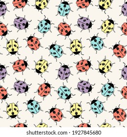 Patrón de color sin fisuras vectorial de pájaros de doodle o ladybugs dibujados a mano