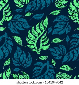 Vector seamless floral grunge pattern with leafs. Plant background