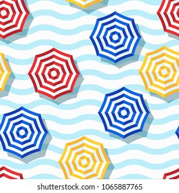 Vector seamless geometric pattern. Flat 3d style beach umbrella and wavy striped background. Trendy design concept for summer fashion textile print.