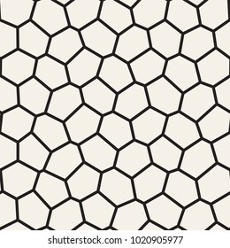 Vector seamless lattice pattern. Modern stylish texture with monochrome trellis. Repeating geometric grid. Simple graphic design background.
