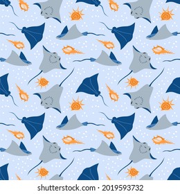 Vector seamless marine pattern with cartoon stingrays and shells. Children's vector pattern on the theme of the ocean.