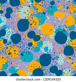 Vector seamless paint splatter pattern. Grunge spotted background with paint blobs. Backdrop with paint splashes. Colorful repetitive textile pattern.