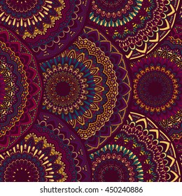 Vector seamless pattern with abstract ornament. Round mandala pattern for printing on fabric or paper. Ornamental doodle background.