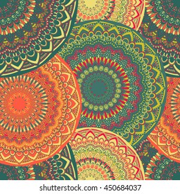 Vector seamless pattern with abstract ornament. Round mandala pattern for printing on fabric or paper. Ornamental doodle background.