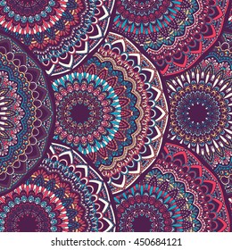 Vector seamless pattern with abstract ornament. Round mandala pattern for printing on fabric or paper. Ornamental doodle background.