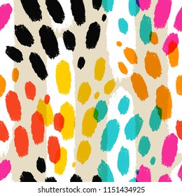 Vector seamless pattern with animal print. Trendy abstract texture with brush strokes. Fashion modern illustration.