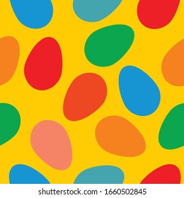 Vector seamless pattern with colorful Easter eggs isolated. Greeting design. Flat design. Congratulations on the Easter holiday. Yellow background.
