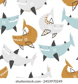 Patrón sin costuras de Vector con tiburones lindos sobre fondo blanco. Tiburones sonrientes. Mar, océano, habitantes del mar. Textura infantil con tiburones. Dibujo de animales divertidos.