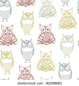 Vector seamless pattern with doodle owls. Stylish graphic design.