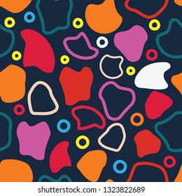 Vector of seamless pattern with geometric shape, organic circles, Memphis style.