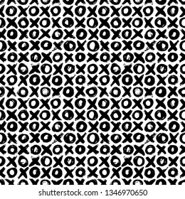 Vector seamless pattern with hand drawn noughts and crossess. Tile X O ink brush texture. Tic tac toe grunge background design. Geometric wrapping paper, textile vector fill. 