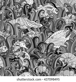 Vector seamless pattern with hand drawn fishes, starfish, shells, seaweeds and sea-horse. Underwater creatures. Ocean background. Tropical sea life design.