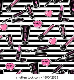 El vector es un patrón sin fisuras con el rímel, el pintalabios, el pincel, los labios, los corazones.Fondo de maquillaje.Gráfico de moda.Cosméticos cutáneos repiten fondo.