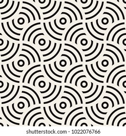 Vector seamless pattern. Modern stylish texture. Repeating geometric tiles. Concentric bold circles.